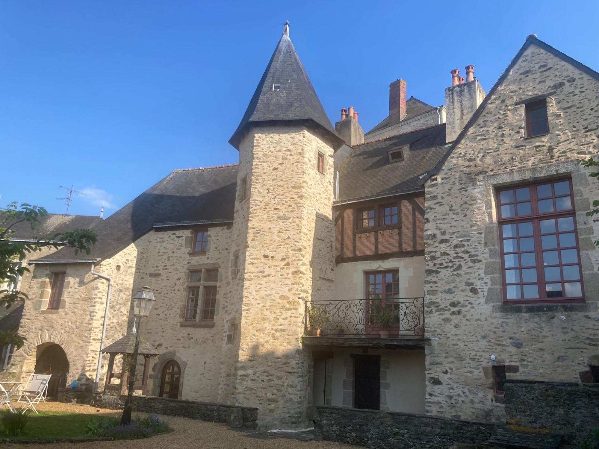Bed and Breakfast Le Logis Du Vassal Laval  Exterior foto